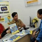 017583100_1441092355-20150901-Peresmian-Gerai-Pajak-Jakarta-Ahok4